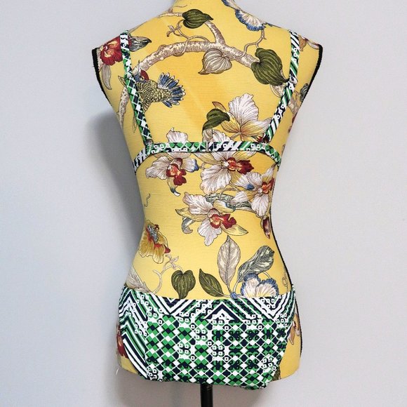 BCBGMaxAzria Swim Kelly Tribal Print Bikini Set Medium - Picture 2 of 16